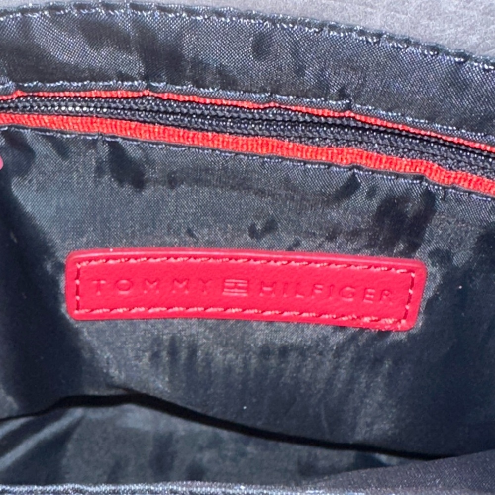 Tommy Hilfiger Gray Patterned Handbag - image 5